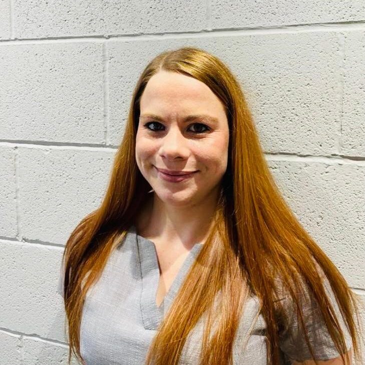 kelly profile pic kelly profile pic